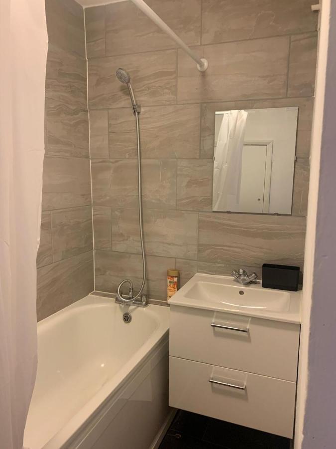 Tt Luxury Apartments Лондон Экстерьер фото